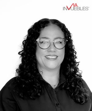 Emilia Mares Alarcón