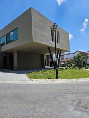 Casa en venta en Carretera Nacional