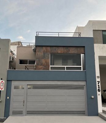 Casa en venta en Carretera Nacional