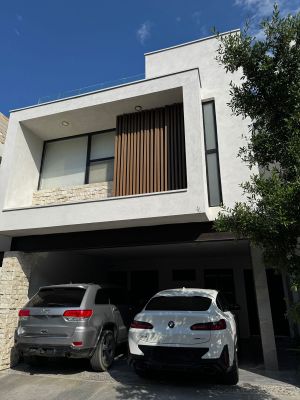 Casa en venta en Carretera Nacional