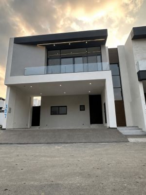 Casa en venta en Santiago
