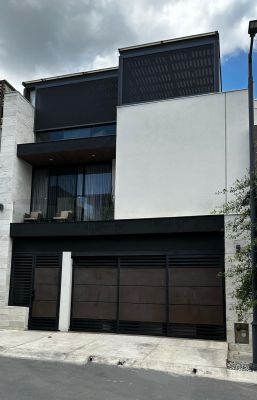 Casa en venta en García