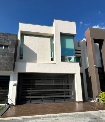 Casa en renta en Cumbres
