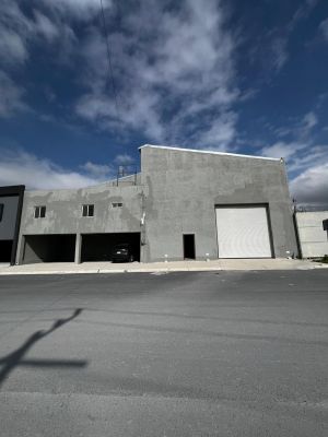 Bodegas y naves industriales en renta en Santa Catarina