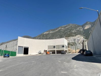 Bodegas y naves industriales en renta en Santa Catarina