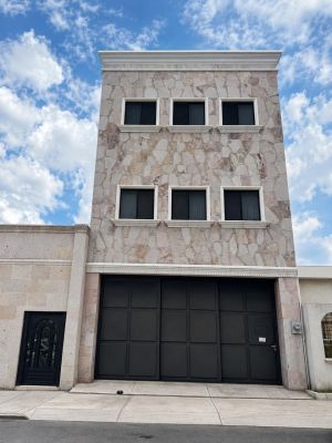 Edificio en renta en Centro MTY