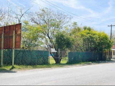 Terreno comercial en renta en Carretera Nacional