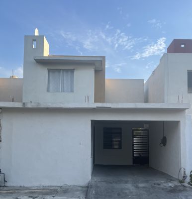 Casa en renta en García