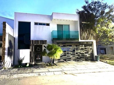 Casa en renta en Carretera Nacional