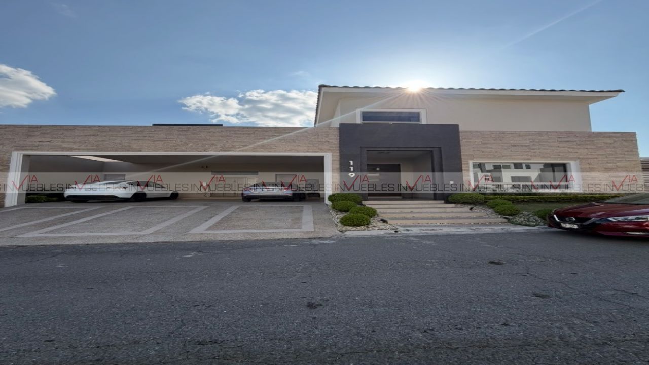 Casa en venta en Carretera Nacional