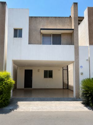 Casa en renta en Escobedo