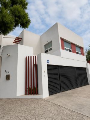 Casa en venta en Santa Catarina