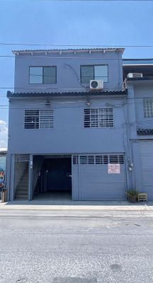 Casa uso comercial en venta en San Nicolás