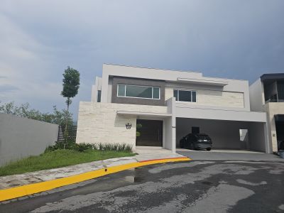 Casa en venta en Carretera Nacional