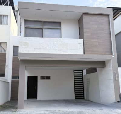 Casa en renta en Cumbres