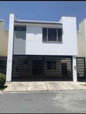 Casa en renta en Cumbres