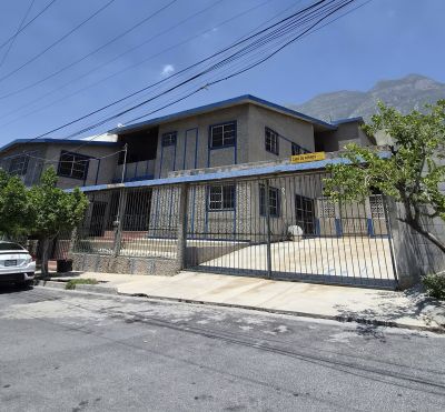 Casa en venta en Santa Catarina